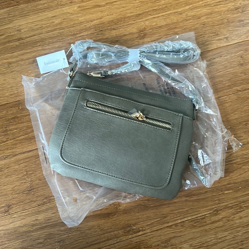 CASSIE MULTI ZIPPER VEGAN CROSSBODY IN OLIVE